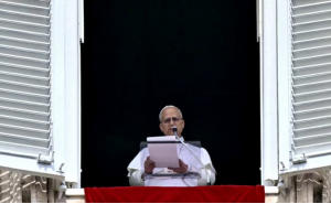 Papst Leo XIV. warnte in seiner Predigt vom Samstag vor �Allmachtsfantasien� und sprach sich erneut gegen Kriege aus. US-Pr�sident Donald Trump reagierte umgehend mit scharfer Kritik. AFP