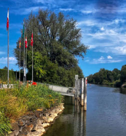 Am Anleger in Rheineck legen wegen des geringen Wasserstandes keine Schiffe mehr an.